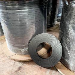 Custom Factory Manufacture Extrusion Refrigerator Seal Strip Strong Door And Window Screen Rubber Magnetic Strip