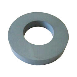 Multipole Ferrite Ring Magnet Y40