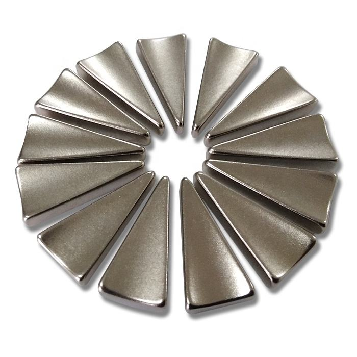 N35 N38 N40 N42 N45 Customizable Permanent Neodymium DC Motor Magnet N52 NdFeB Triangle Magnet 