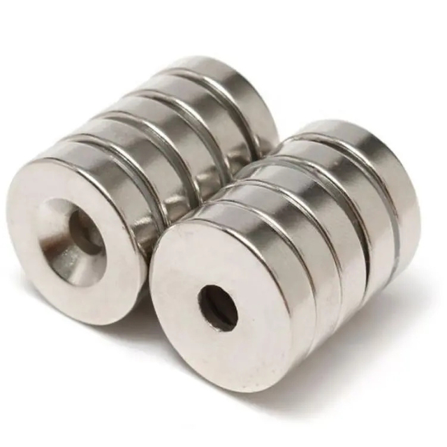 N52 round disc nickel zinc neodymium super strong magnets prices with hole and screws for fixed machine