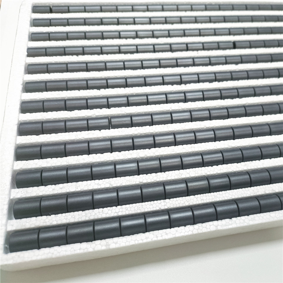 Injection-Molded Nickel Zinc Ferrite Core EMI Suppression Ferrite Mgnetic Ring Choke