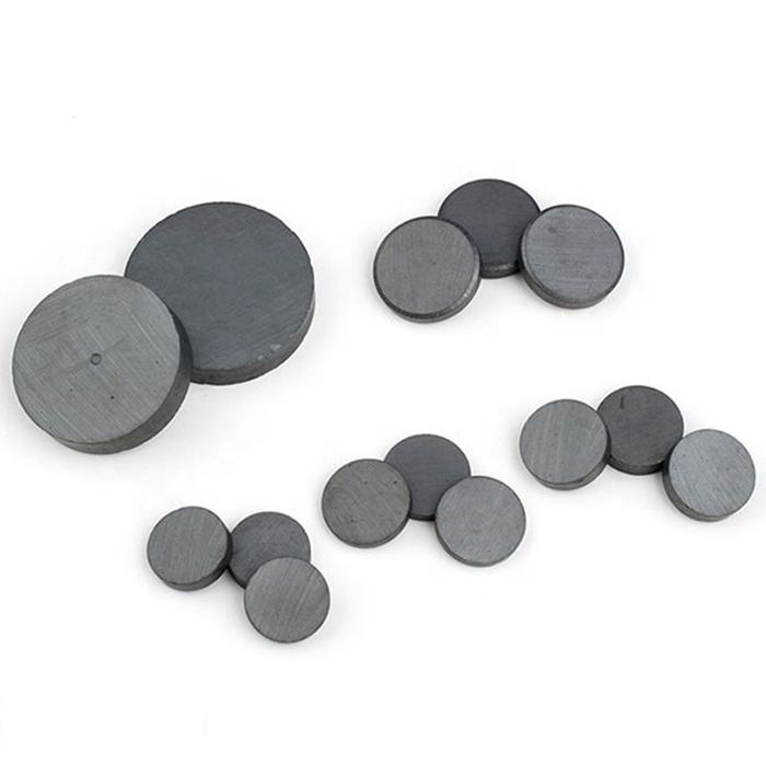 Manufacturer Y30 Y30bh Small Circular Sintered Ferrite Disc Magnet Round Ferrite Magnets for Hall Sensor