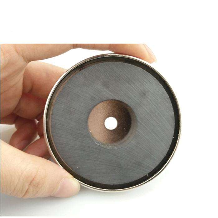 Manufacturer Round Ferrite Pot Magnet with Countersunk Hole for Rustproof Fixing Mounting