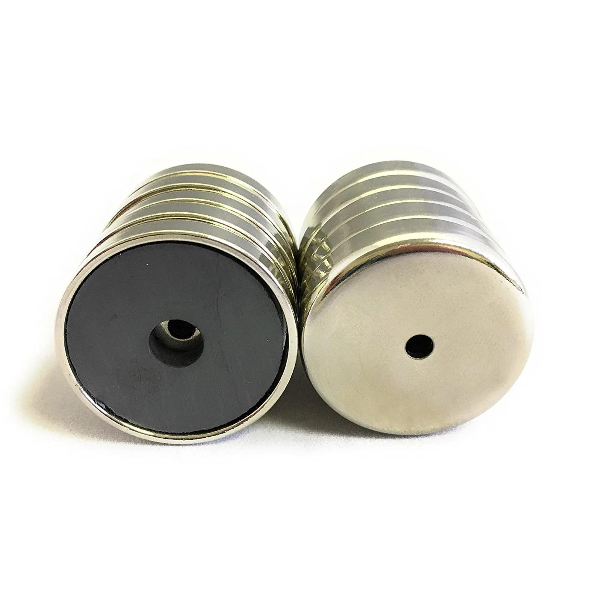 Manufacturer Round Ferrite Pot Magnet with Countersunk Hole for Rustproof Fixing Mounting