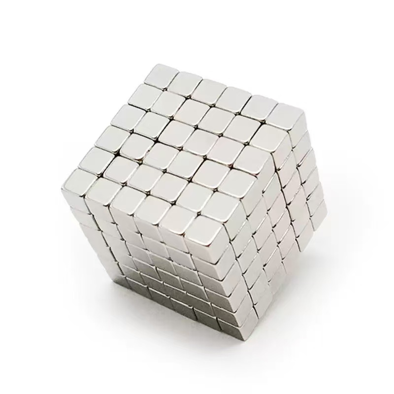 Custom N28 N30 N35 N40 N42 N52 Cube Square Permanent Neodymium Magnets NdFeB Magnet 