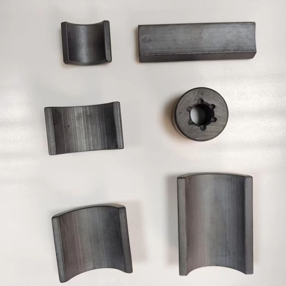 Y35 Y30 Y35bh Y30bh C8 C12 Arc Curved Ferrite Magnet for Motor